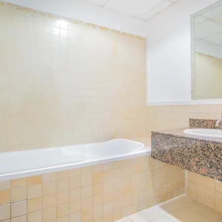Gardenia Rimal Suites, Luxury Apartments In Jbr With 2 Min Walk To Jbr Beach Dubai Exterior photo