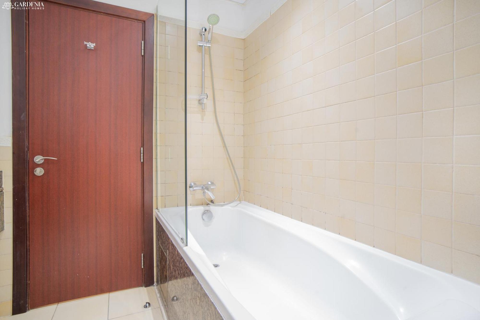 Gardenia Rimal Suites, Luxury In Jbr With 2 Min Walk To Jbr Apartment Dubai