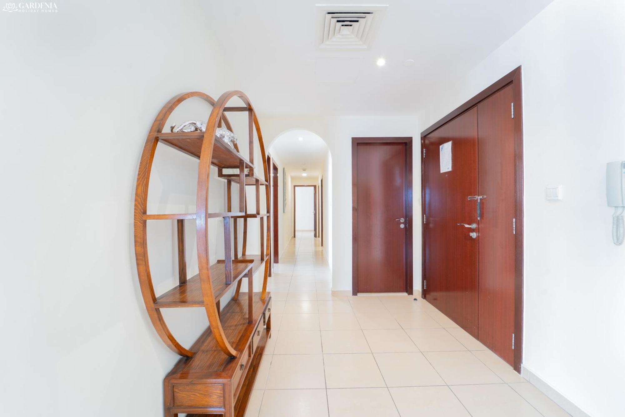 Gardenia Rimal Suites, Luxury In Jbr With 2 Min Walk To Jbr *